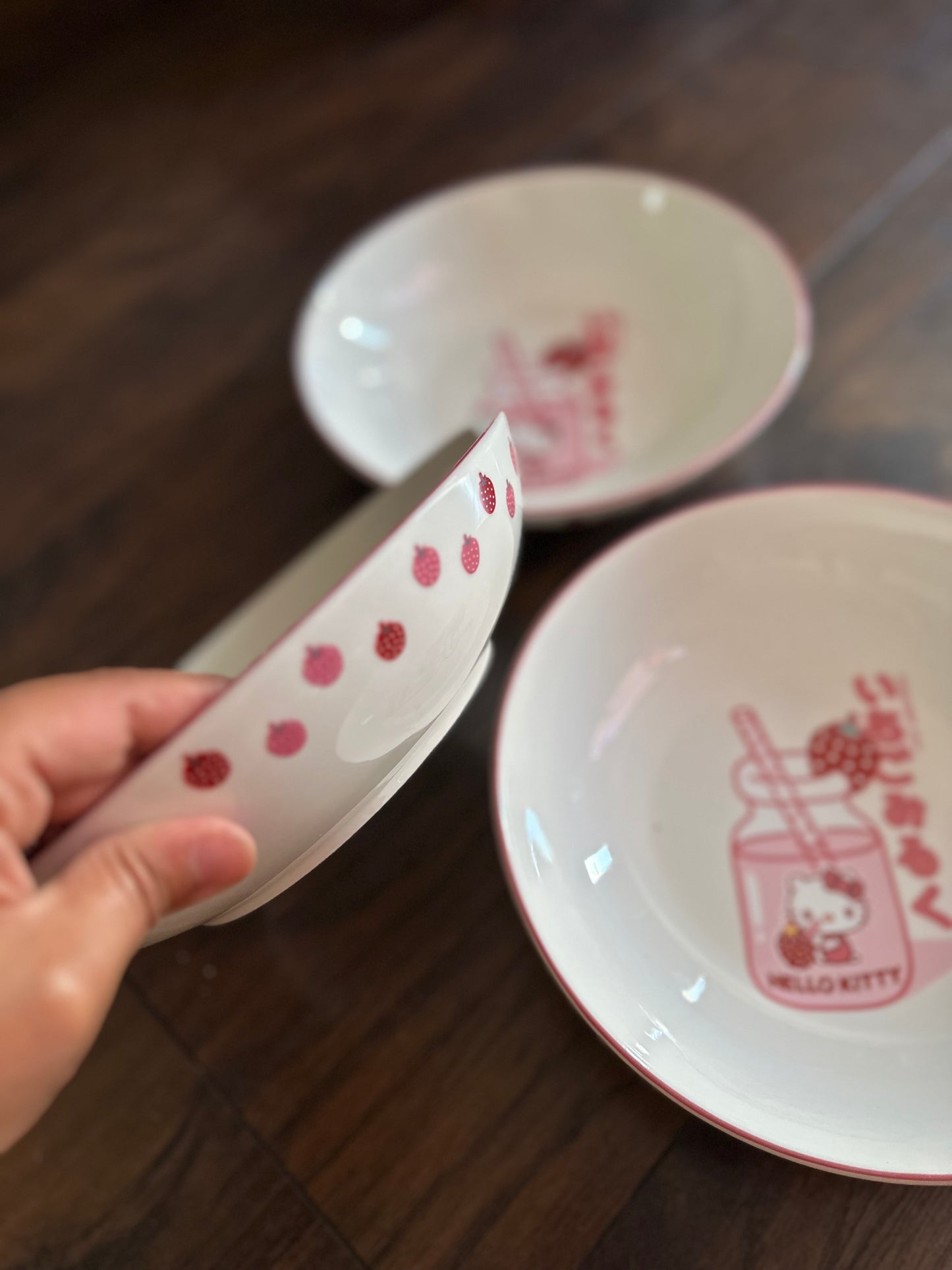 HK STRAWBERRY PLATE